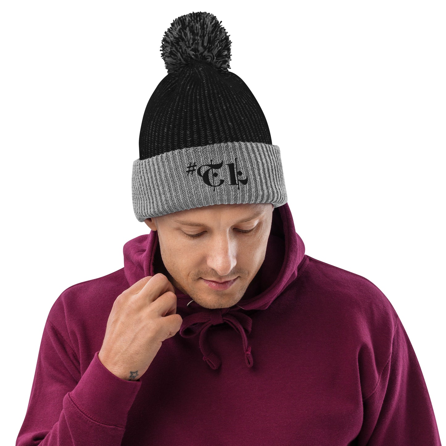 #Travellife Black Text Pom-Pom Beanie